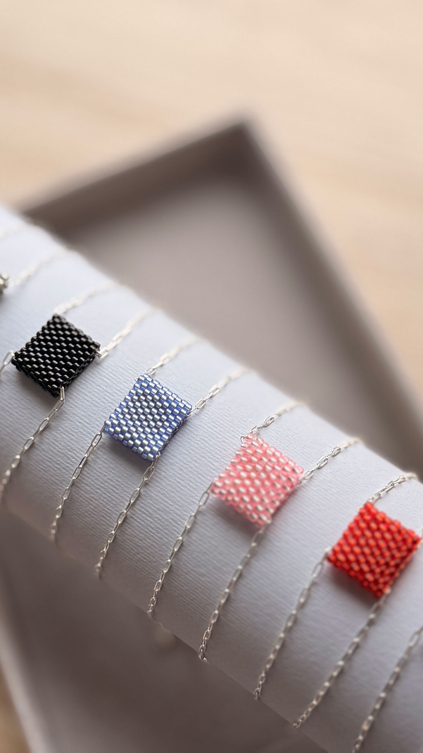 tapHi Smart Bracelet